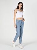 896 Marıa Mom Fit Yüksek Bel Daralan Paça Mavi Kadın Jean Pantolon Cl1059105