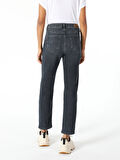 703 Carla Slim Fit Orta Bel Düz Paça Denım Kadın Jean Pantolon Cl1061523