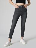 760 Diana Süper Slim Fit Yüksek Bel Dar Paça Gri Jean Kadın Pantolon Cl1063471