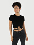 Slim Fit Bisiklet Yaka Crop Siyah Kadın Kısa Kol Tişört