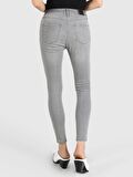 759 Lara Süper Slim Fit Normal Bel Dar Paça Kadın Jean Pantolon Cl1064310