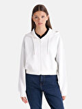 Regular Fit Fermuarlı Kapüşonlu Beyaz Kadın Sweatshirt