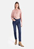 Slim Fit Orta Bel Düz Paça Kadın İndigo Jean Pantolon