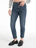 896 Maria Mom Fit Yüksek Bel Daralan Paça Kadın Jean Pantolon Cl1065444
