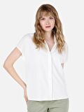 Normal Kesim Shirt Yaka Beyaz Kadın Kısa Kol Tişört Cl1068720