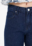 Regular Fit   Kadın Denim Jean Pantolon
