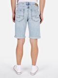 044 Karl Normal Kesim Orta Bel Açık Mavi Erkek Jean Şort Cl1069529