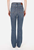 Regular Fit   Kadın Denim Jean Pantolon