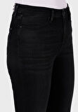 Slim Fit   Kadın Siyah Jean Pantolon