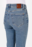 Slim Fit   Kadın İndigo Jean Pantolon