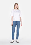 Regular Fit Yuvarlak Yaka Baskılı Kadın Beyaz Kısa Kol Tişört Cl1072191