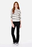 Slim Fit Yuvarlak Yaka Çizgili Kadın Ekru Kazak Cl1072527