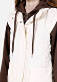 Regular Fit Kapüşonlu Fermuarlı Astarlı Suya Dayanıklı Kadın Beyaz Mont Cl1072622
