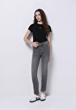 Slim Fit   Kadın Siyah Jean Pantolon