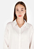 Regular Fit Shirt Neck Çizgili Kadın Beyaz Uzun Kol Gömlek