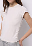 Slim Fit Yuvarlak Yaka Düz Kadın Ekru Kısa Kol Tişört