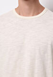 Regular Fit Yuvarlak Yaka Düz Erkek Ekru Uzun Kol Tişört