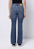Regular Fit   Kadın İndigo Jean Pantolon