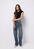 Regular Fit Yüksel Bel Geniş Paça Kadın Siyah Jean Pantolon