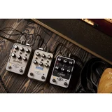 Universal Audio UAFX Astra Modulation Machine Pedal