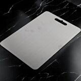 304 Paslanmaz Çelik Kesme Tahtası - Paslanmaz Çelik, Hijyenik Ve Dayanıklı (34x23 Cm)