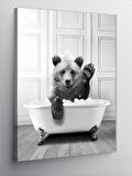 Kanvas Tablo Siyah Beyaz Ayının Banyo Keyfi