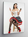 Kanvas Tablo Kırmızı Topuklu Kadın