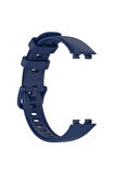 Huawei Band 8 Kordon/Kayış Soft Yumuşak Pürüzsüz Yüzey Delikli Silikon Strap Kordon/Kayış