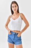 Askılı Sim Detaylı Beyaz Mini Triko Crop Top