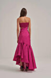 Straplez Çapraz Detaylı Fuşya Elbise