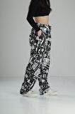 Yazı Desenli Baggy Pantolon