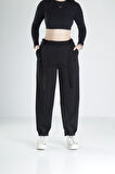 Pileli Siyah Jogger Pantolon