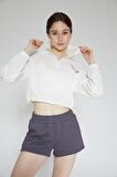 Beyaz Kadın Dik Yaka Crop Sweatshirt - Regla