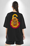 Sarı Kırmızı Aslan Ateş Logo Pamuklu Kadın Erkek Oversize Sırt Dijital Baskılı Siyah T-shirt