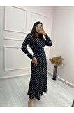 Kadın Krep Kumaş Uzun Kollu Tam Boy Puantiyeli Elbise 132 Cm