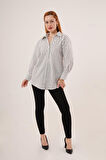 Çift Çizgi Geçişli Düğmeli Gri Gömlek