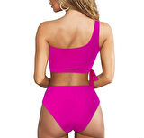 Bikini üstü yandan bağlama detaylı