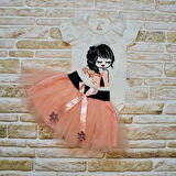 9-12-18 Ay Saçı Örgülü Kız Nakışlı Kurdelalı Kısa Kollu Tütü Etek 2li Kız Bebek Takımı Pudra