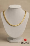DD538 Gold Kare Boncuklu Mint Detaylı Kolye – Zarif ve Modern Tasarım