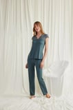 Arias Closet Yakası Kolu ve Omzu Dantelli Önü Düğmeli Pijama Takımı