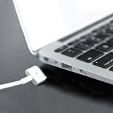 Usb-C To Magsafe 2 Macbook Pro Macbook Air Uyumlu Şarj Kablosu 1.8M (Beyaz)