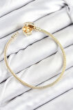 Pirinç Charm Zirkon Taşlı Kalp Model Gold Renk Kadın Bileklik - TJ-BB7809