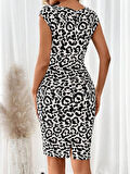 Kadın Kısa Kollu Kare Yakalı Leopar Desenli Dalgıç Elbise