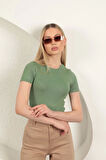 Çilek Viskon Kumaş Basic Tişört-Haki