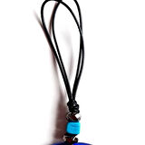 Deri İpli El Yapımı Nazar Boncuklu Mavi Renk Cam Duvar Süsü