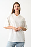 V Yaka Oversize T-shirt (E24-742A-WN)