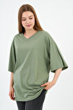 V Yaka Oversize T-shirt (E24-742A-WN)