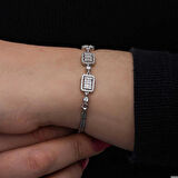 Ebuz ​Gümüş Baget Taşlı Kadın Bileklik