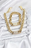 Xuping Gurmet Gold Renk Kolye ve Bileklik Seti - EBJ251025W38317