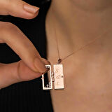 Ebuz ​Gümüş Rose Kapaklı Kişiye Özel Kolye